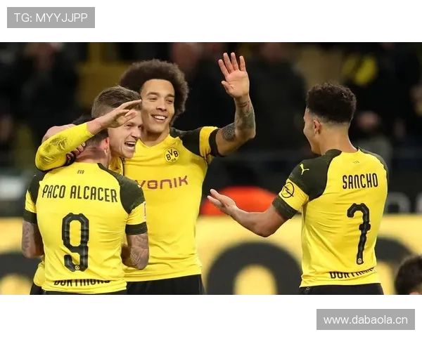 多特蒙德战术失衡与阵容缺陷交织，争冠形势受挫暴露体系稳定性问题