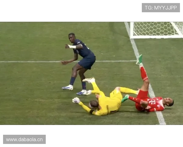 穆西亚拉赛场表现稳定性不足的成因与调整方向分析